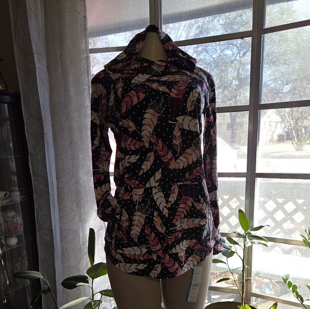LuLaRoe Black and Pink Leaf Print Long Sleeve Top